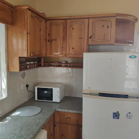 House Famagusta * 파마구스타