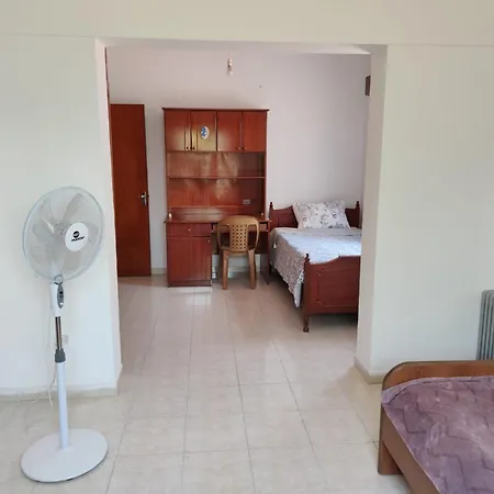House Famagusta 파마구스타