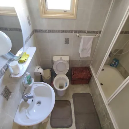 House Famagusta * 파마구스타